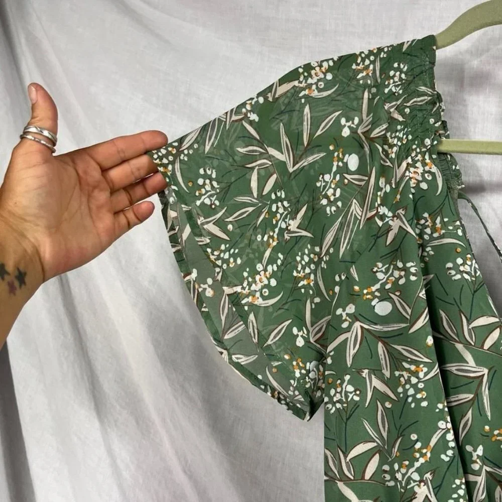 Lush Wrap Top Flutter Sleeve Midi Dres Womens S Sage Green‎ Floral Tiered Ruffle
